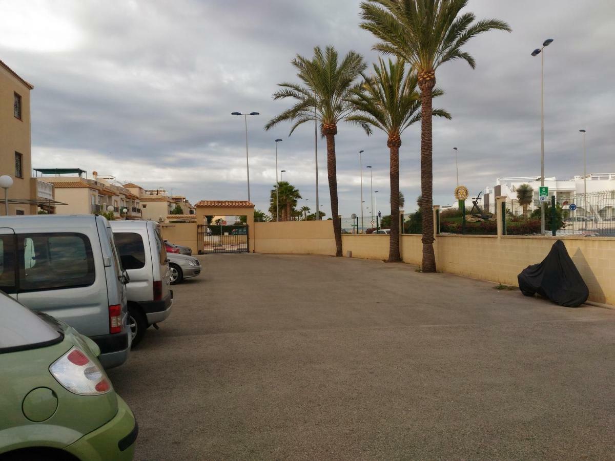 Apartement A La Mata トレビエハ エクステリア 写真
